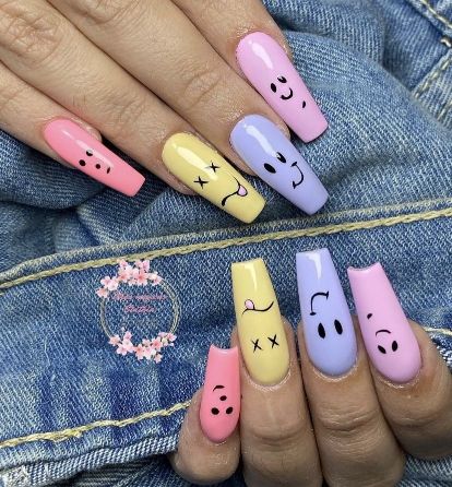 Pretty Cute Valentines Day Nails You Will Love [https://gadingcity.com/pretty-cute-valentines-day-nails-you-will-love/]