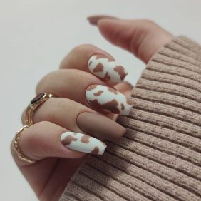 Pretty Cute Valentines Day Nails You Will Love [https://gadingcity.com/pretty-cute-valentines-day-nails-you-will-love/]